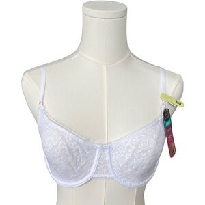 Maidenform White Lace Underwire Bra Size 36B